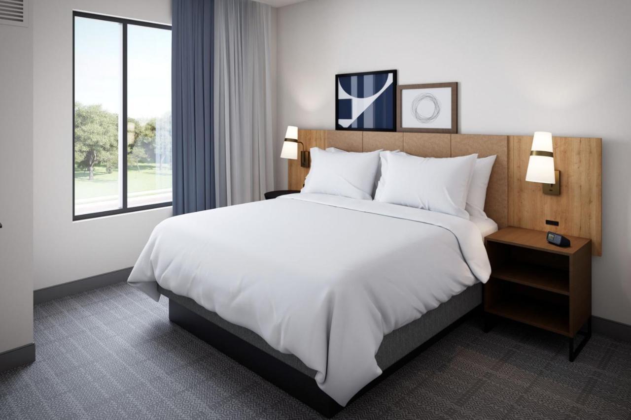 Staybridge Suites Manteca By Ihg Exterior photo